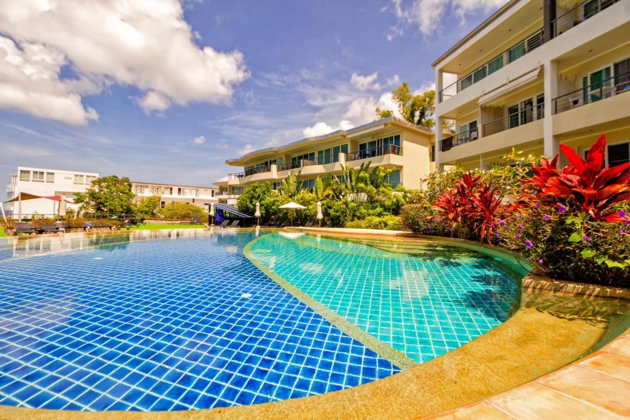 Karon Butterfly Kata Hill Condo By The Sea Ban Karon Exteriör bild